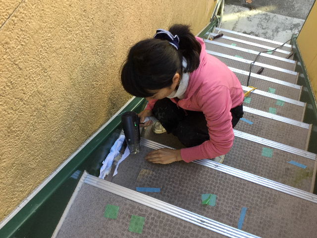 補修作業_f0031037_1925471.jpg
