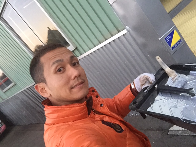 11月12日(木) 本日はリレーブログ★ ランクル・アルファード多数取り扱い♫TOMMYモータース_b0127002_1851127.jpg