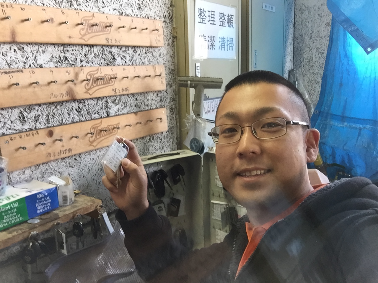11月12日(木) 本日はリレーブログ★ ランクル・アルファード多数取り扱い♫TOMMYモータース_b0127002_18584443.jpg