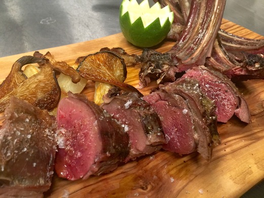 セコンドシェフ、ズッペリアで肉を焼く!_c0130206_20594724.jpg