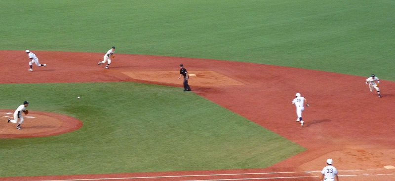 中央大対國學院大 10月22日 東都大学野球1部 後半_b0166128_15595715.jpg
