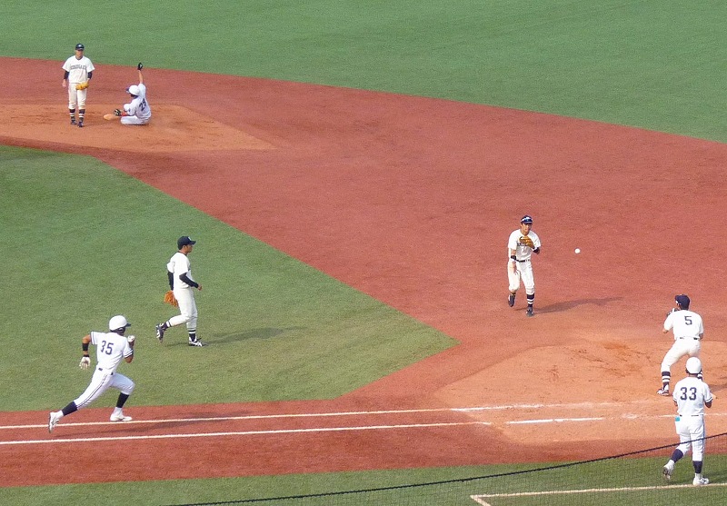 中央大対國學院大 10月22日 東都大学野球1部 後半_b0166128_161091.jpg