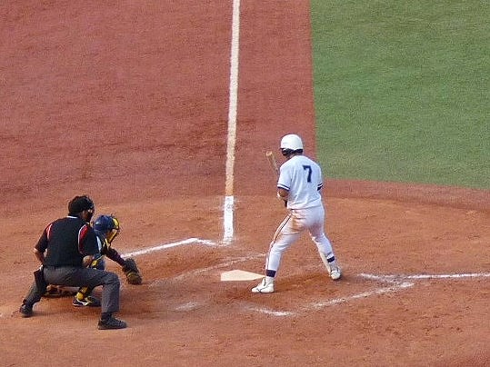 中央大対國學院大 10月22日 東都大学野球1部 後半_b0166128_1883210.jpg