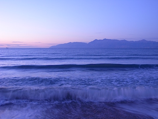 空と海の蒼さが溶け合う頃_e0357367_013299.jpg