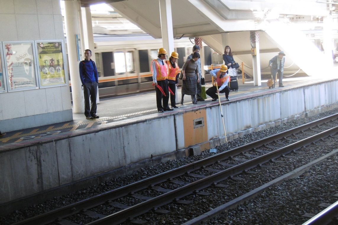 電車通勤_f0205367_19164234.jpg