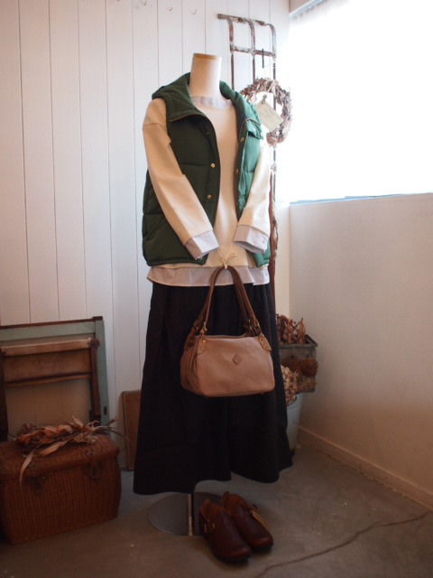 くつとスカート。_a0164280_15354742.jpg