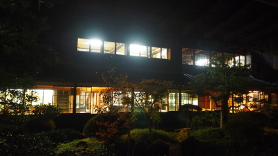 秋夜の北方文化博物館ライトアップ_e0135219_09202431.jpg