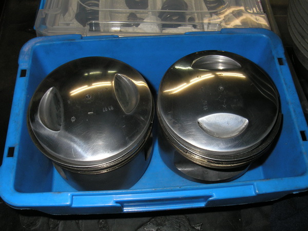 BMW Rtype ヘッドの加工、修正_e0218639_12102745.jpg