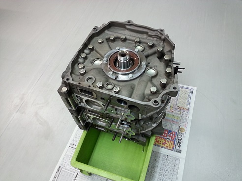 RX8 ショート エンジン 組付け（第２弾 ）_b0138552_2014399.jpg