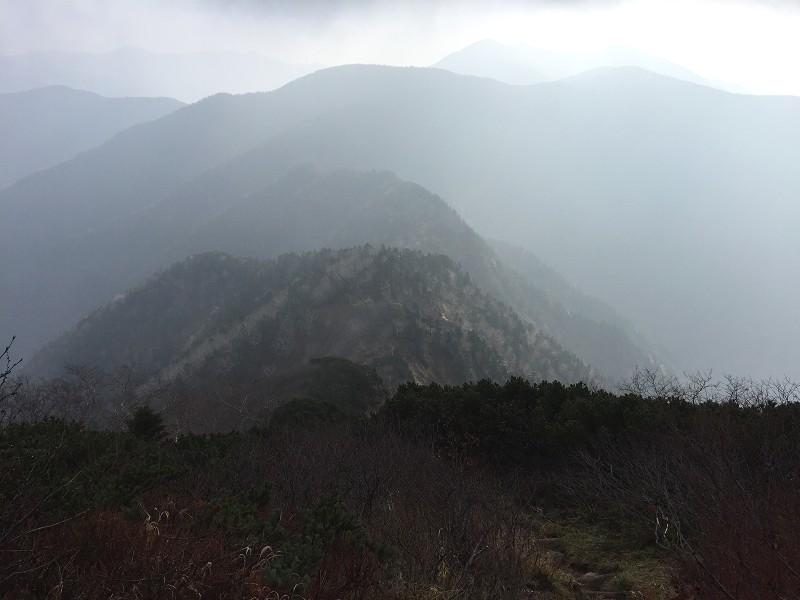 中部山岳　栄枯の歴史をたどる徳本峠越え（霞沢岳K1と明神池）　　Kasumisawadake in Chūbu-Sangaku NP_f0308721_1362162.jpg