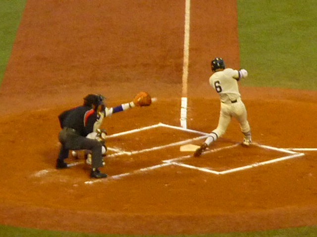 駒澤大(1部最下位)対東洋大(2部優勝) 11月7日 東都大学野球入替戦_b0166128_13431829.jpg
