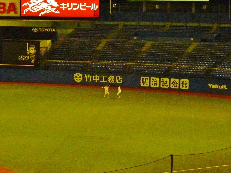 駒澤大(1部最下位)対東洋大(2部優勝) 11月7日 東都大学野球入替戦_b0166128_14142427.jpg
