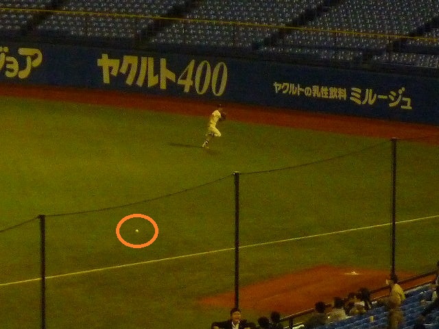 駒澤大(1部最下位)対東洋大(2部優勝) 11月7日 東都大学野球入替戦_b0166128_1482723.jpg