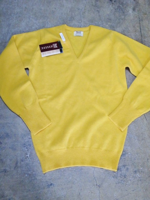 IN!にOUT!に御使い下さい。。。William Lockie Lambs WOOL V NECK SWEATER!★!(再)_d0152280_10445121.jpg