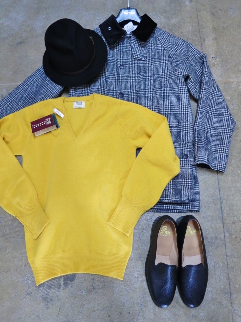 IN!にOUT!に御使い下さい。。。William Lockie Lambs WOOL V NECK SWEATER!★!(再)_d0152280_10454638.jpg