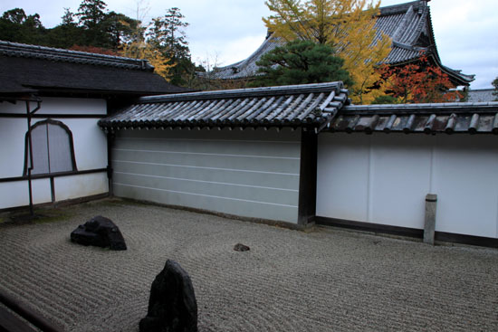 紅葉だより14 南禅寺本坊_e0048413_18561154.jpg