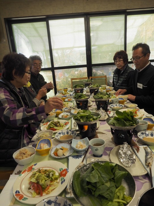 北広島宝探し講座２０１５ ⑤「秋深まる芸北」その３ （あるぺん屋で昼食）_c0116915_0293516.jpg