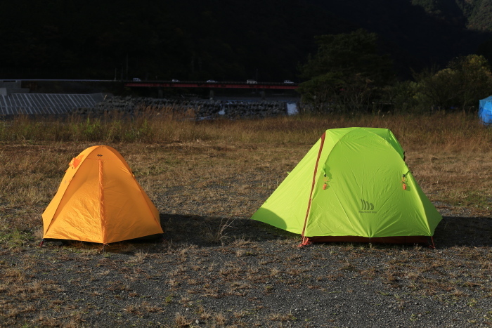 新しいテントの試し張り！ マウンテンダックス ヌプカ2 : 週末は山にいます
