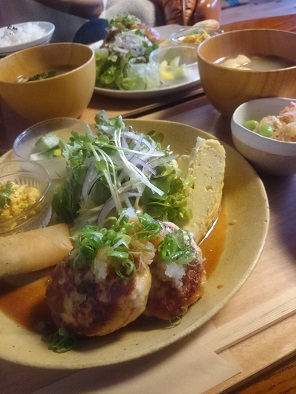 うつわとランチ（●＾o＾●）_f0222920_8322435.jpg