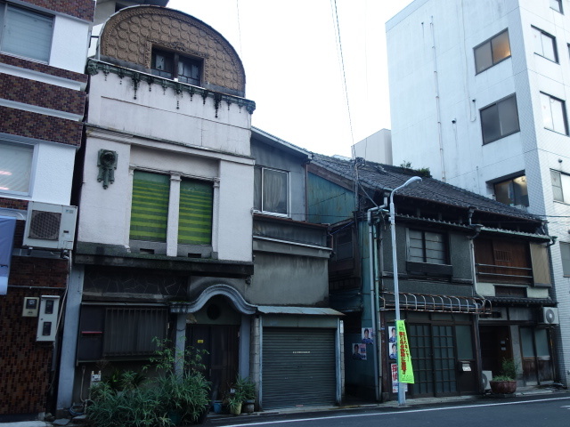 古の建物〜上野浅草通り界隈。_c0199462_07461117.jpg