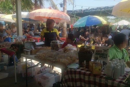 月の最終土曜日は Old Man\'s Market へ @ Batu Bolong Beach, Canggu (\'15年9月)_f0319208_20334095.jpg