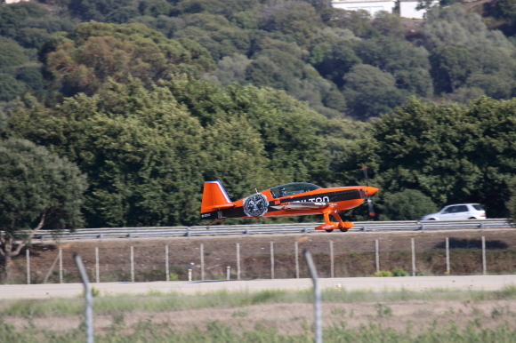 2015ツールドコルス 18 アジャクシオ空港_b0315809_12562898.jpg