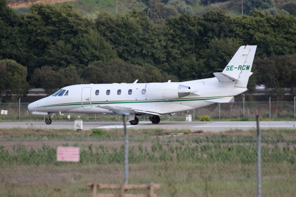 2015ツールドコルス 18 アジャクシオ空港_b0315809_12570764.jpg