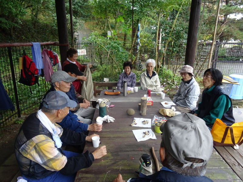 岸和田市立八木北小学校３年生遠足「里山体験]　in　うみべの森_c0108460_17531547.jpg