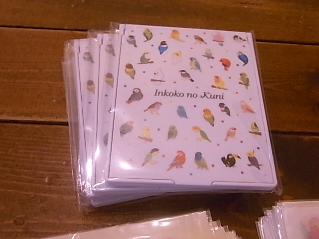 東急ハンズ梅田店 インコと鳥の雑貨展、いんこっこのくに作品お届け_d0322493_23573849.jpg