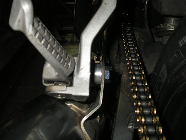 ZZR1100 フォークオイル交換と他整備_e0218639_1023282.jpg