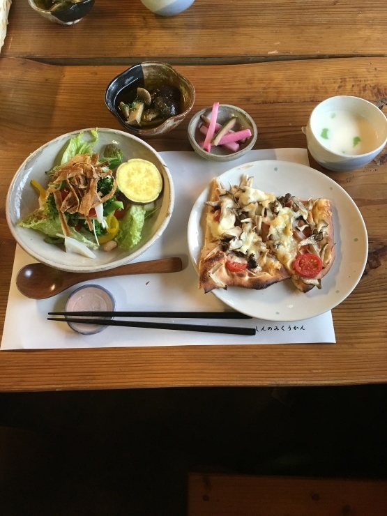 b0061261_18364365.jpeg