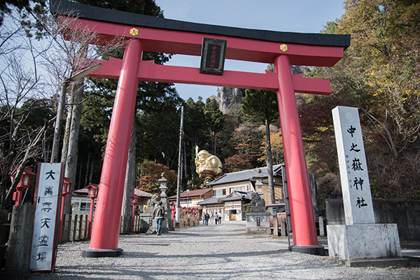 紅葉を求めて～妙義山 中之嶽神社　（11/1）_f0297764_2011316.jpg