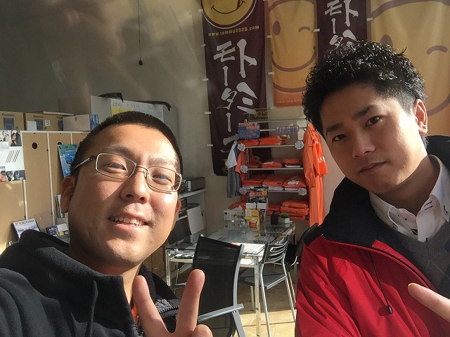 11月21日土曜日! 店長のニコニコブログ!!ランクル・ハマーの専門店☆_b0127002_21102763.jpg