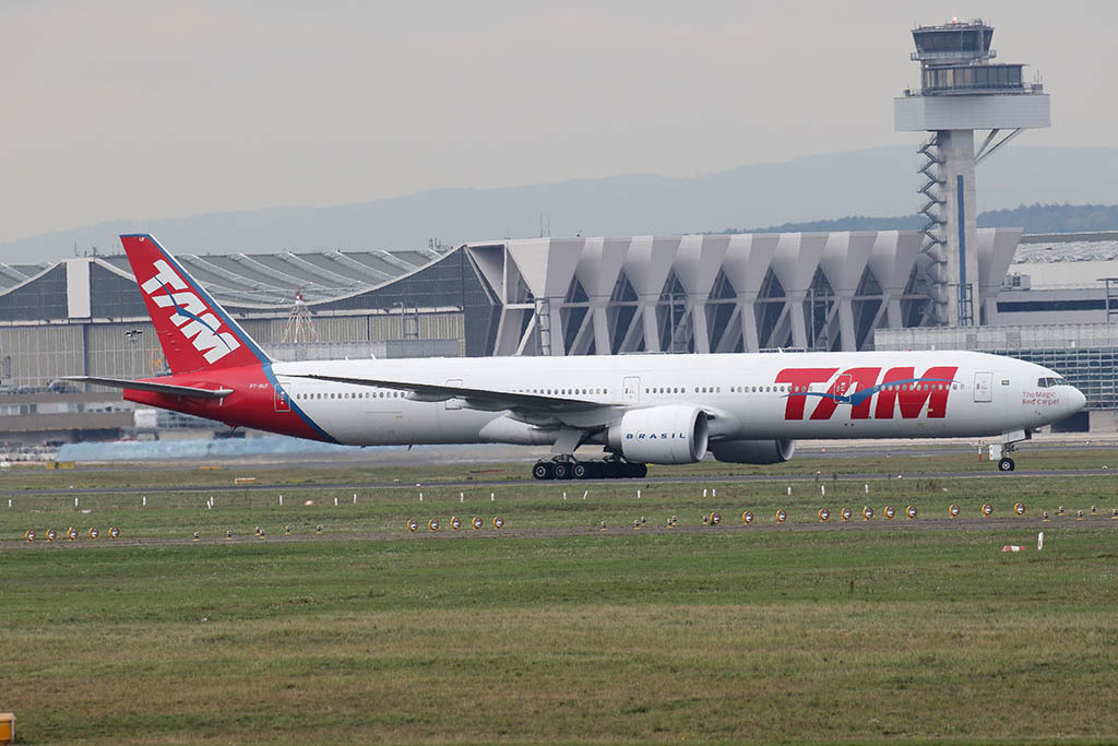 2015ツールドコルス 20 フランクフルト国際空港撮影_b0315809_12434674.jpg