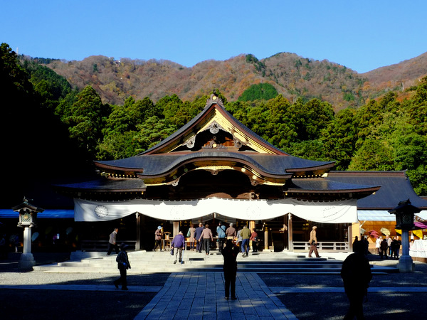 「新潟・弥彦村　弥彦神社参拝」　_a0000029_10163119.jpg