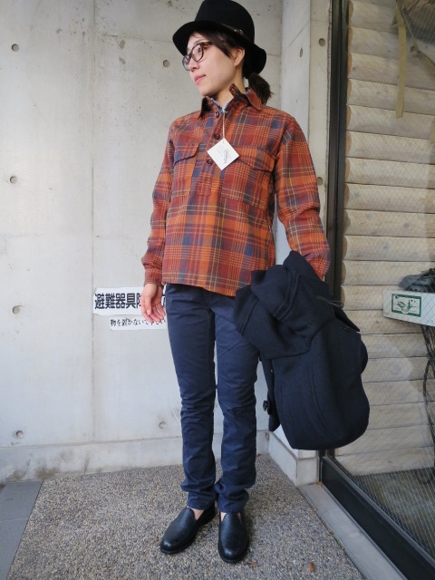 季節ですネ。。。Gloverall Light WOOL DUFFLE COAT JACKET (NEW)!♪!_d0152280_17362055.jpg