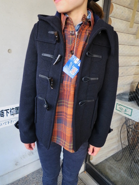 季節ですネ。。。Gloverall Light WOOL DUFFLE COAT JACKET (NEW)!♪!_d0152280_17364073.jpg