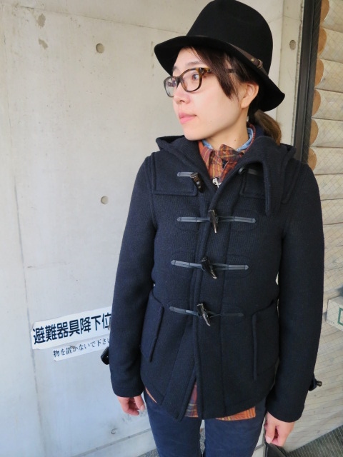 季節ですネ。。。Gloverall Light WOOL DUFFLE COAT JACKET (NEW)!♪!_d0152280_1737675.jpg
