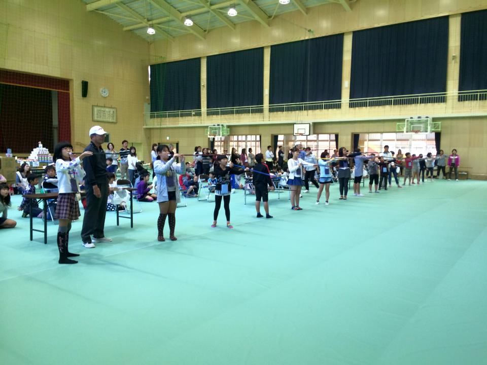 武雄市立武雄小学校でスポーツ吹矢体験_e0070880_150452.jpg