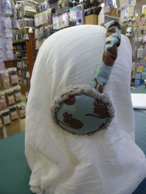 耳あての材料_d0156706_12141834.jpg