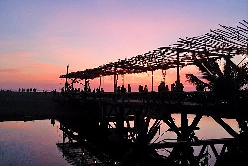 La Laguna Bali からの夕景 @ Jl. Pantai Kayu Putih, Berawa, Canggu (\'15年9月)_f0319208_16134837.jpg