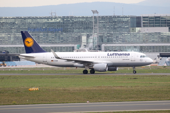 2015ツールドコルス 21 フランクフルト国際空港撮影_b0315809_12283373.jpg