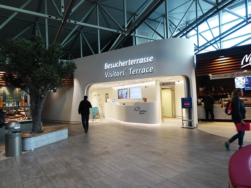 2015ツールドコルス 21 フランクフルト国際空港撮影_b0315809_12311109.jpg