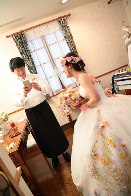 ドレスを飾る花、ＨＡＮＺＯＹＡの花嫁花婿様へ  未来予想図_a0042928_2061429.jpg