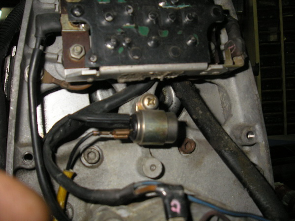 BMW 旧Rtype (オカメ)の中 電装の交換_e0218639_1055308.jpg