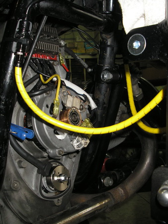 BMW　旧Rtype （オカメ）の中　電装の交換_e0218639_10572835.jpg