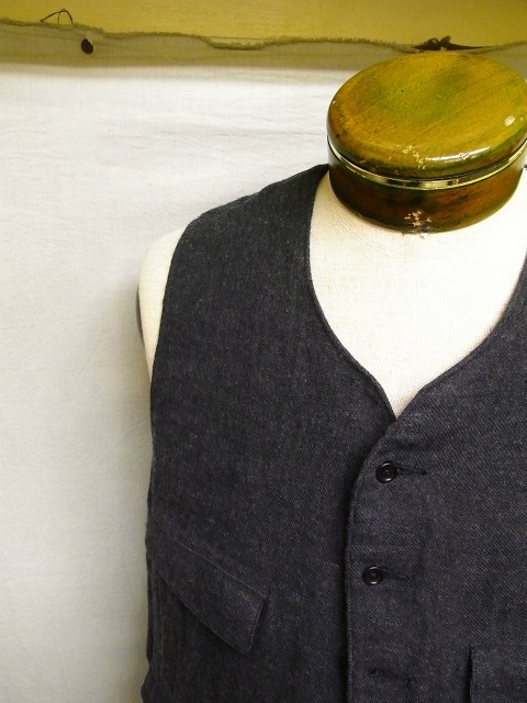 classic german vest_f0049745_1922382.jpg