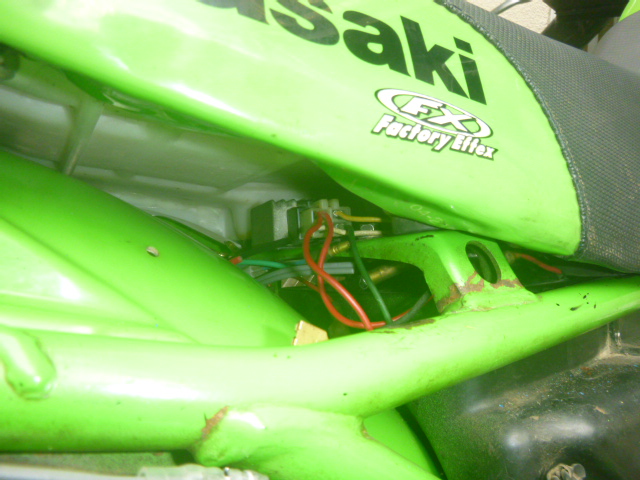 KDX220R　組み　その11　ハーネス仮組みチェック_c0009160_1755055.jpg