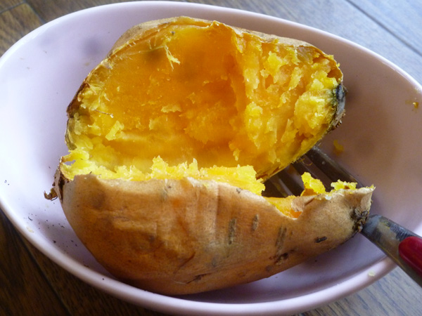 紅はるかと安納芋こがねの食べ比べ_c0152767_19383328.jpg