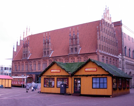 e0357367_1565813.jpg